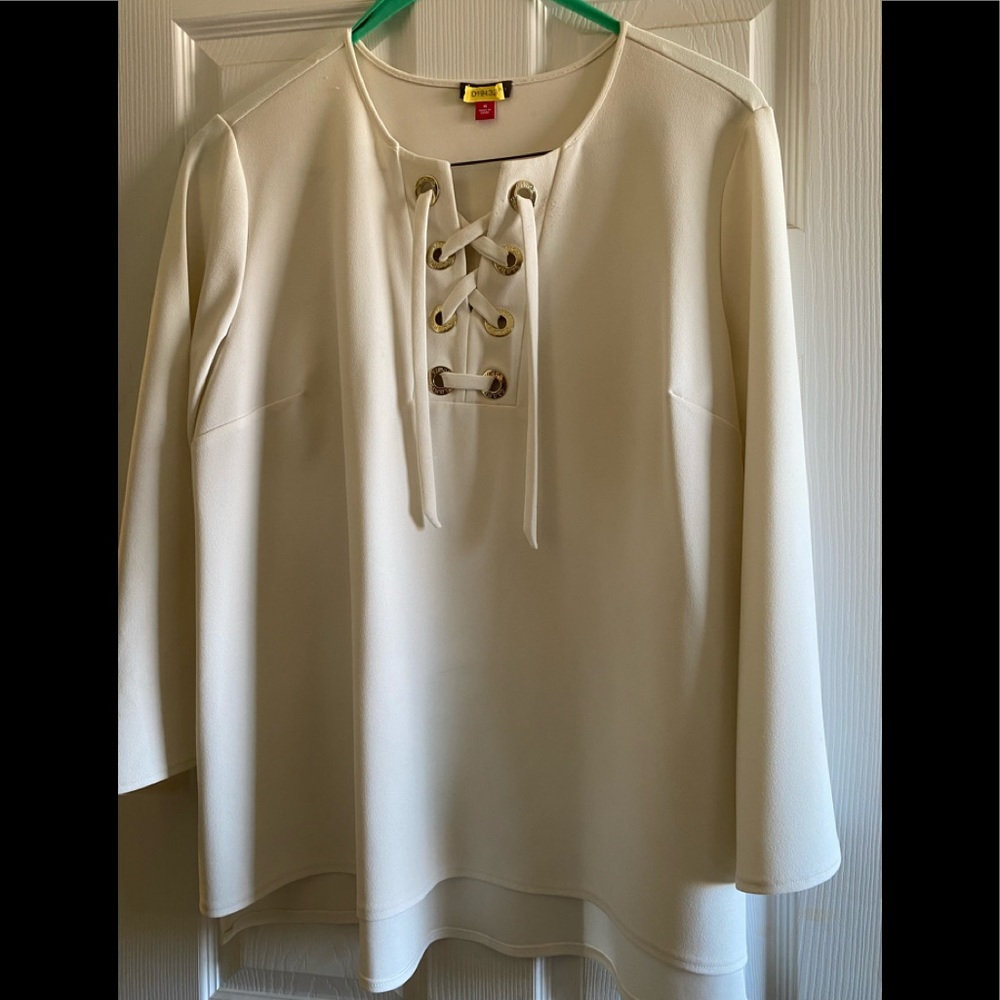 Vince Camuto cream blouse 1X